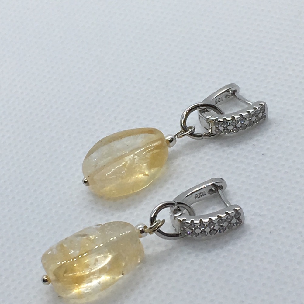 Beauty of citrine natural stone earring